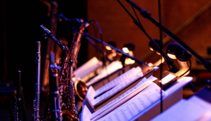 jazz band stands